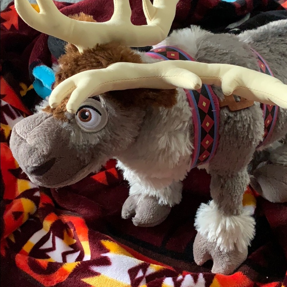 Sven Plush